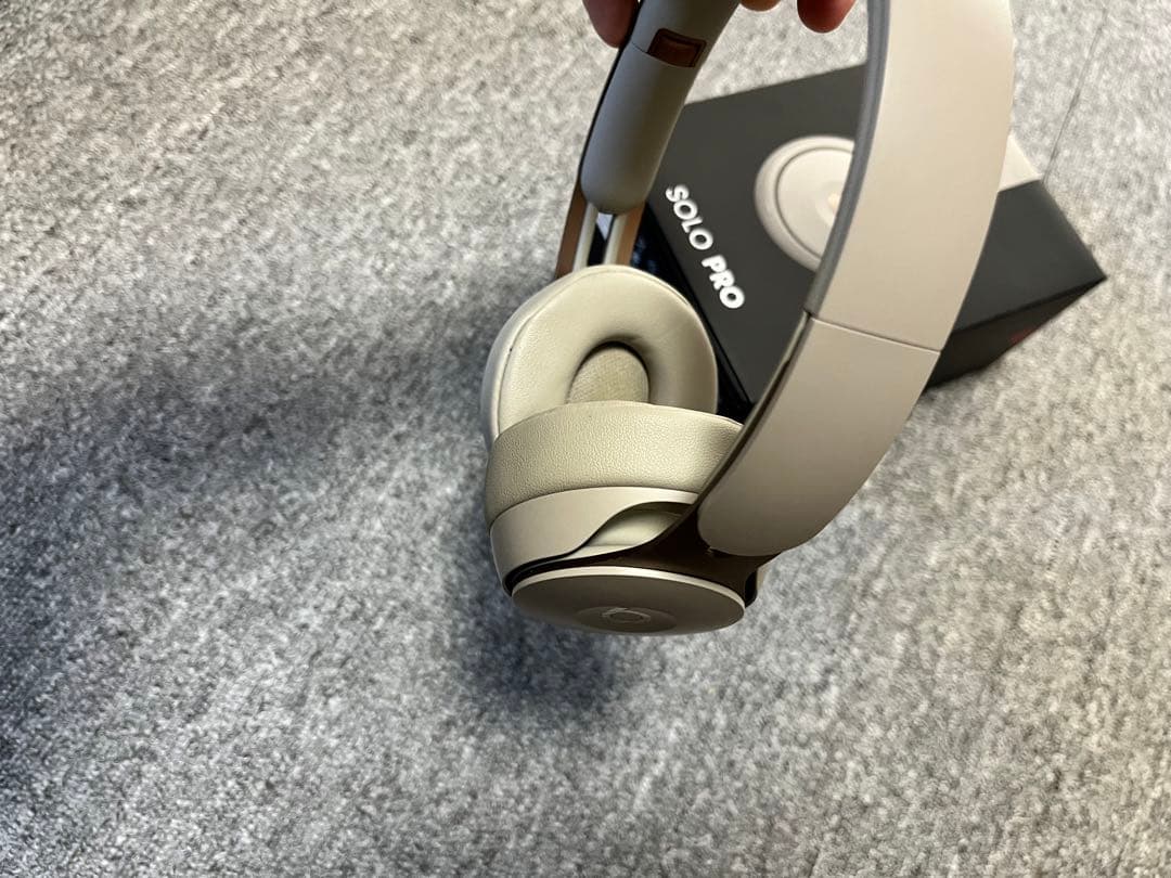 【最終値下】Beats Solo Pro Wireless ヘッドホン グレー