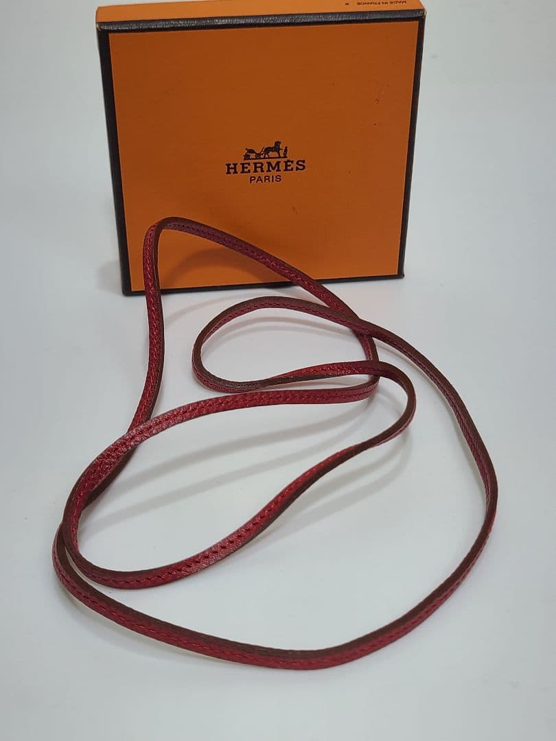 エルメス　ラニエール　ネックレス　革紐
