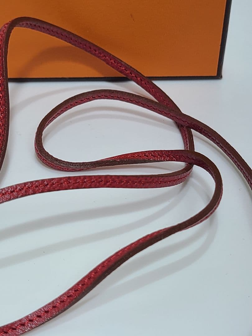 エルメス　ラニエール　ネックレス　革紐