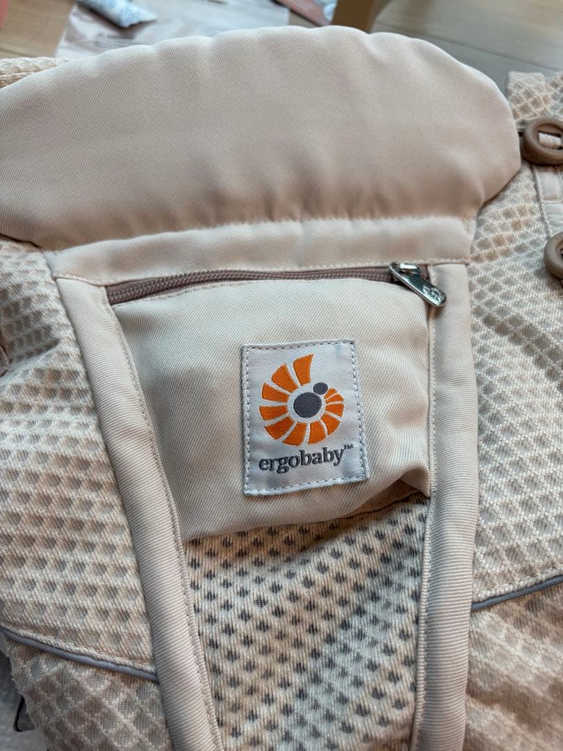 【まる！】【美品】エルゴ 抱っこ紐 おんぶ紐