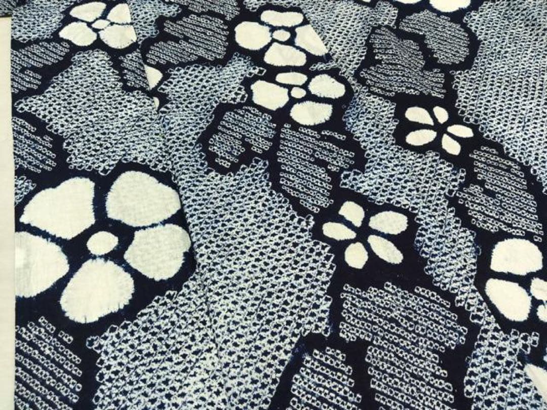 浴衣　有松絞り　三浦絞り　紺地ワントーン　有松成美絞り　綿　花文様