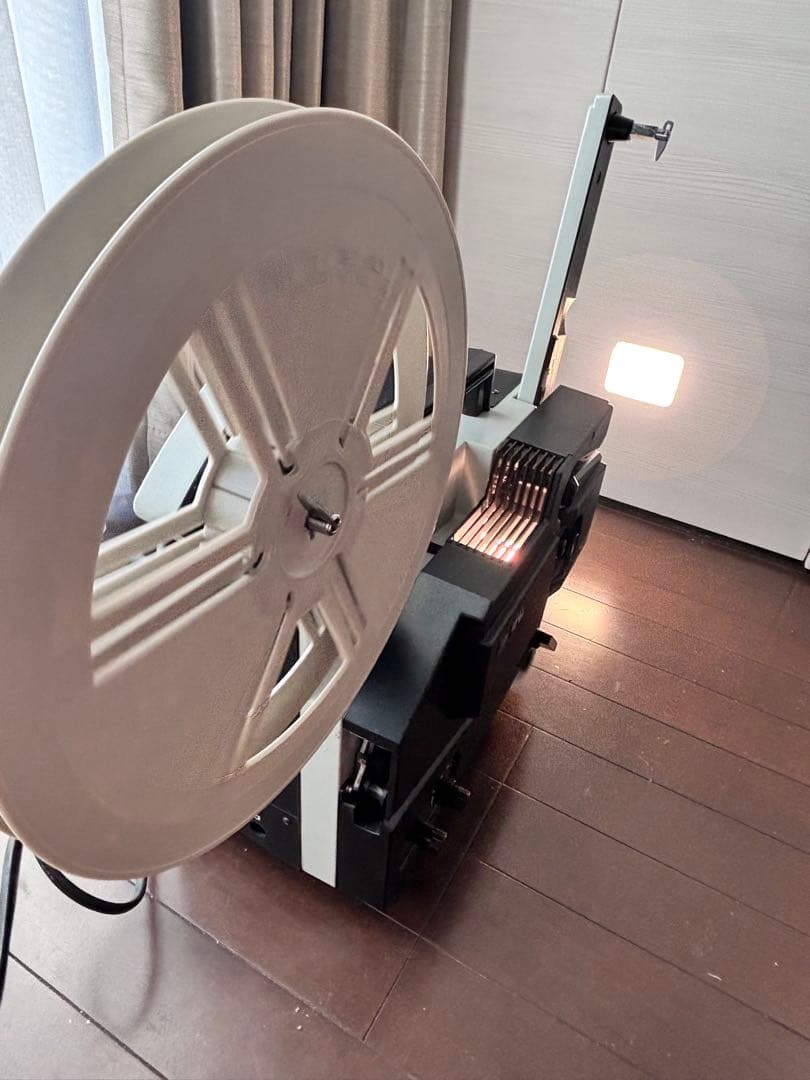 ELMO 16-CL 16mm家庭用映写機