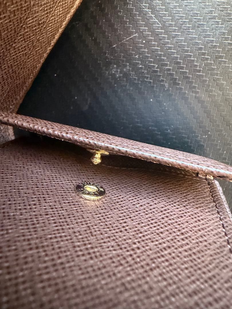 ヴィトン　ショルダーバック『中古』二つ折り財布『新品』