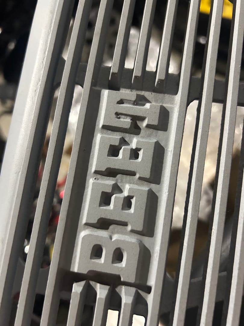 Z400FX BEETサイドカバー　ビート　左のみ