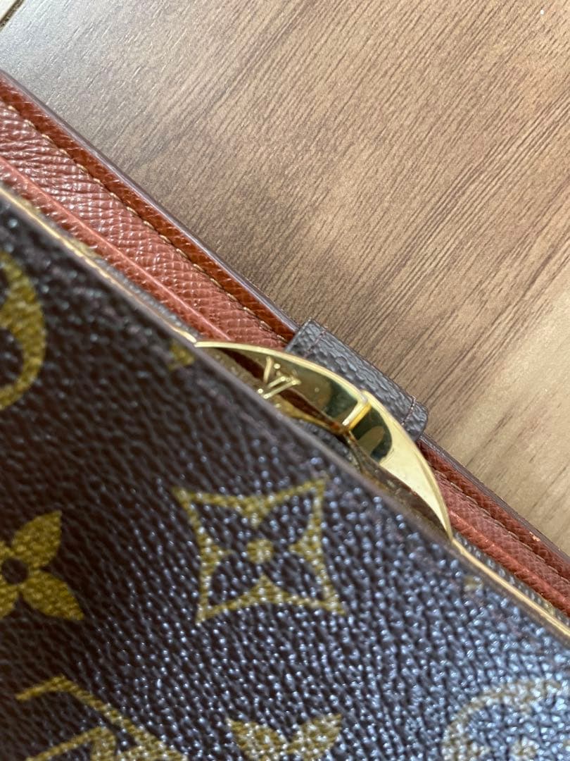 LOUIS VUITTONモノグラム ポルトフォイユ ヴィエノワ ゴールド