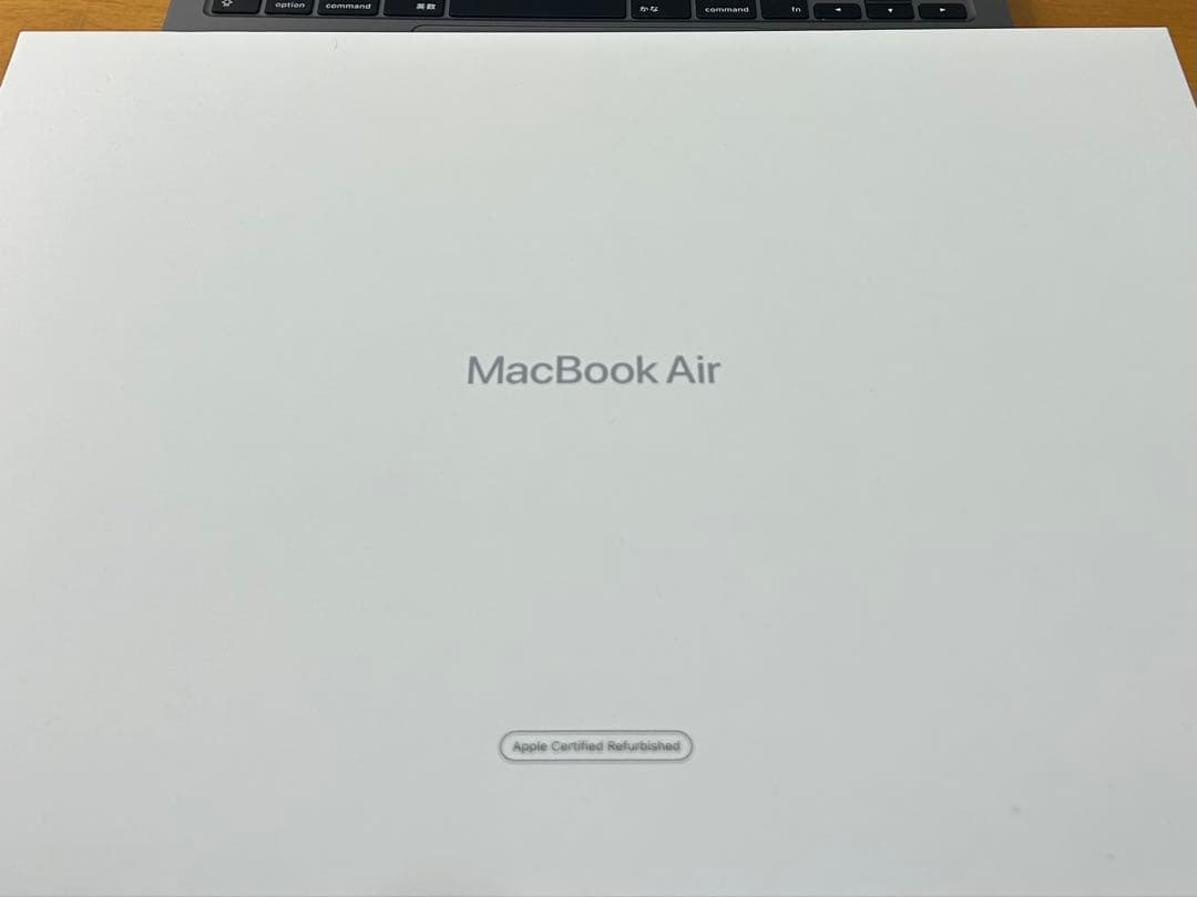 安い！超美品　Apple MacBook Air M2 (2022) 本体