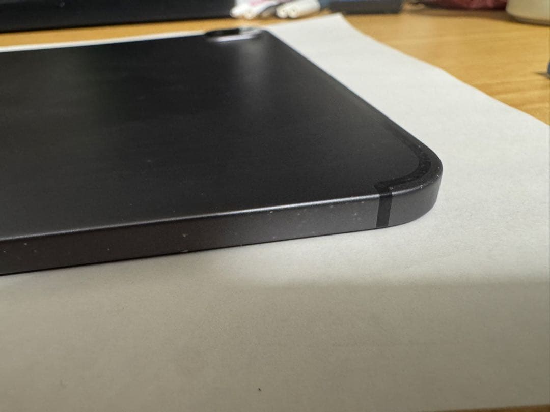 【安い！】Apple iPad 11インチ スペースグレー 本体　キャリア版