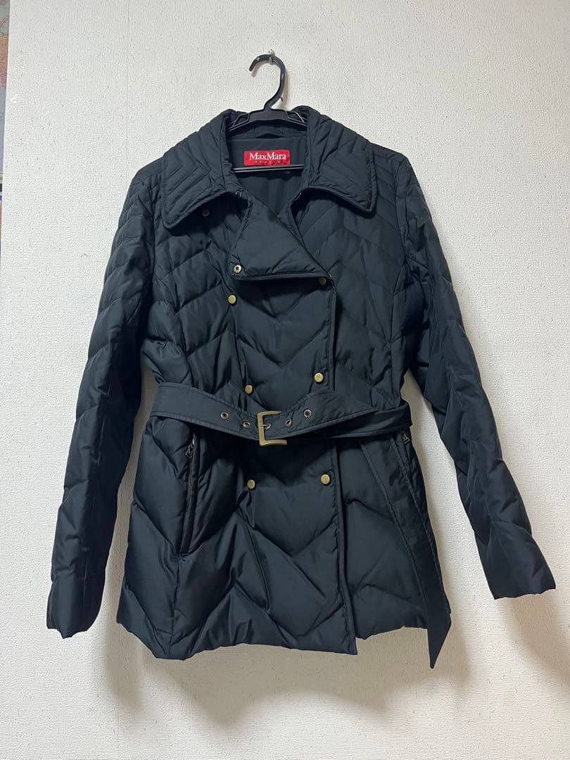 【美品】MaxMara Studio ブラック ダウンジャケット　ベルト黒　襟付