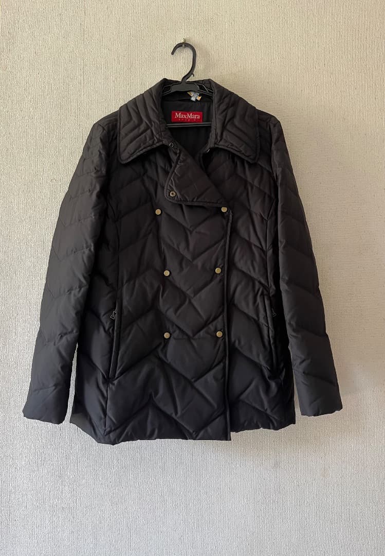 【美品】MaxMara Studio ブラック ダウンジャケット　ベルト黒　襟付