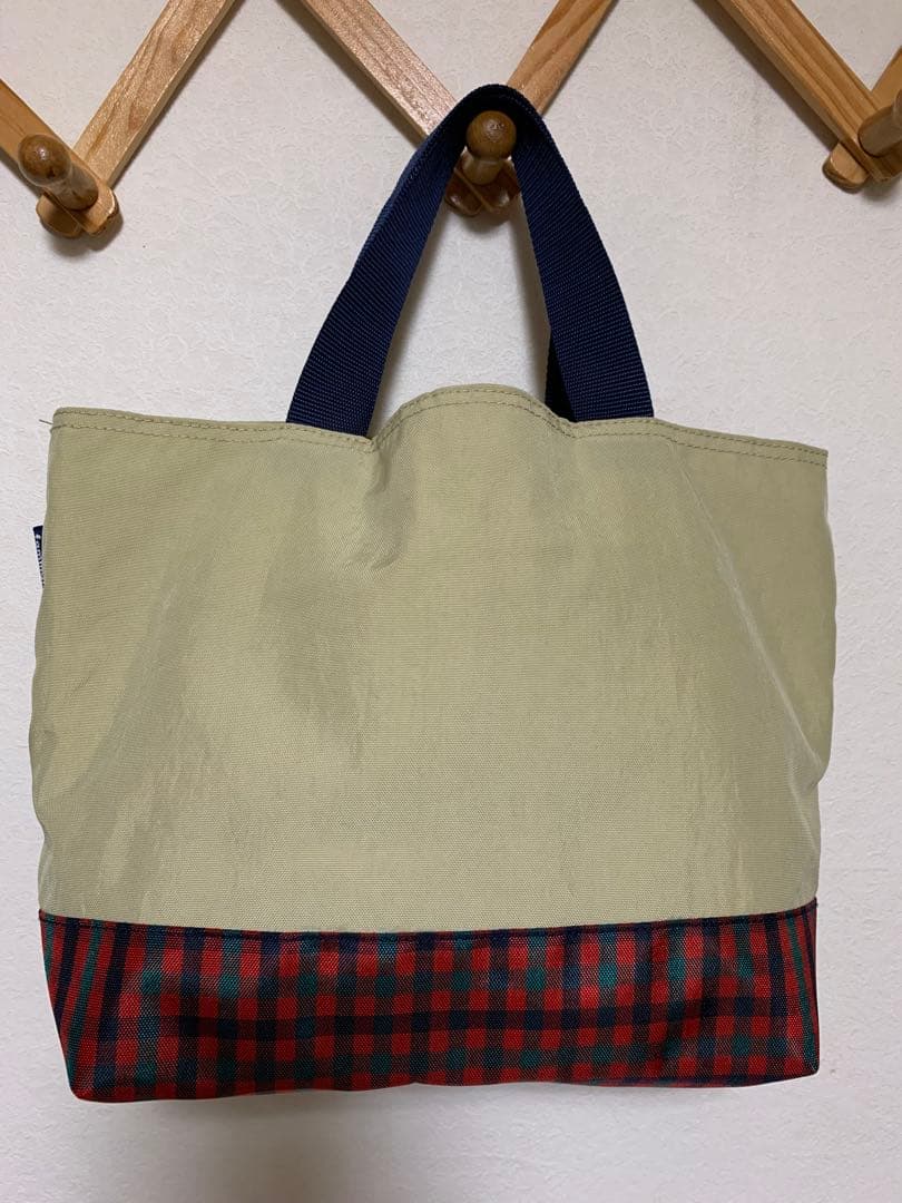 ファミリア　ビームス　コラボ　神戸限定 バンドバッグ