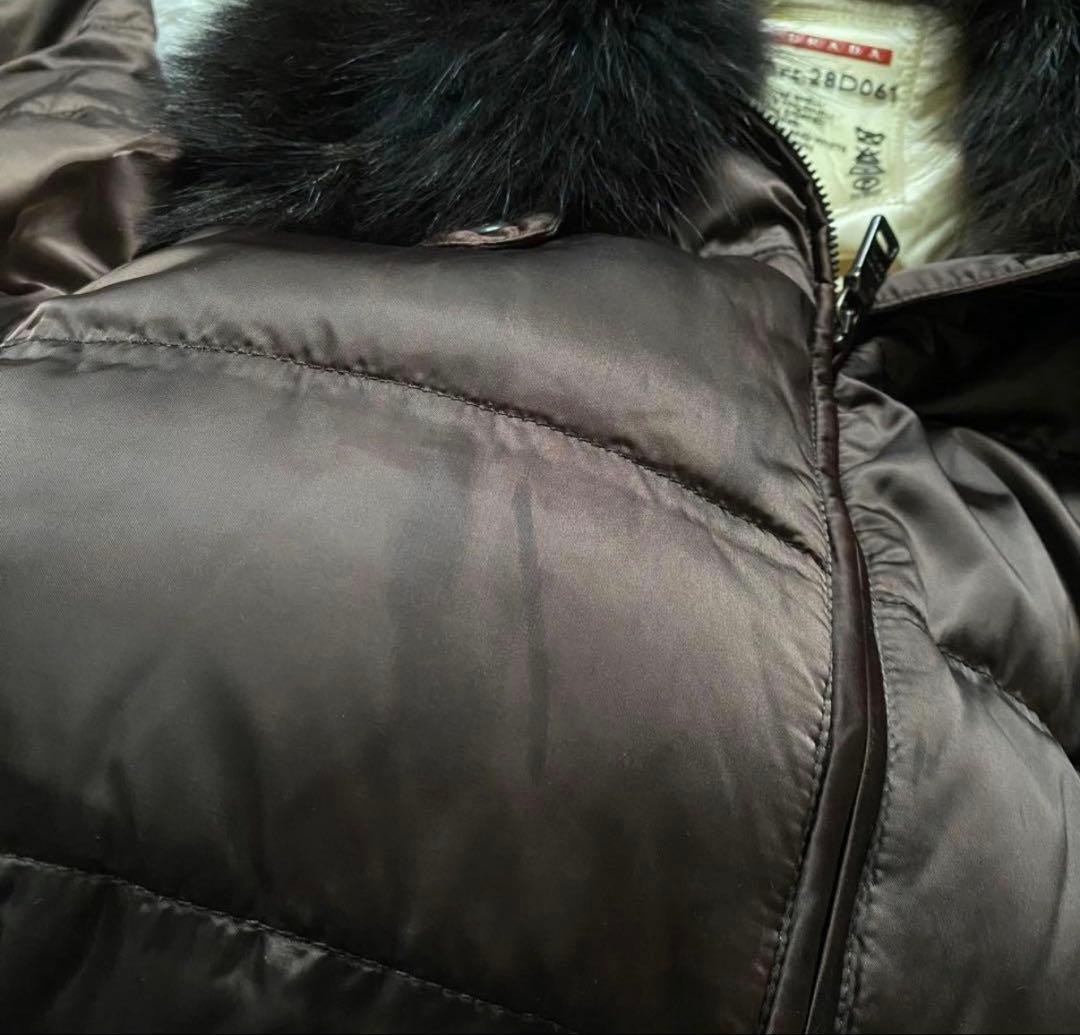 【最終値下げ】週末限定価格！PRADA ブラウン ダウンジャケット ファー付き