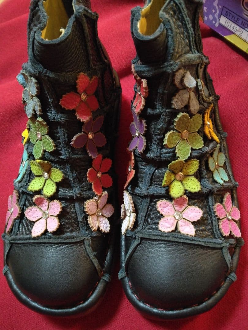 エスタシオンブーツ新品、エルサイズ、