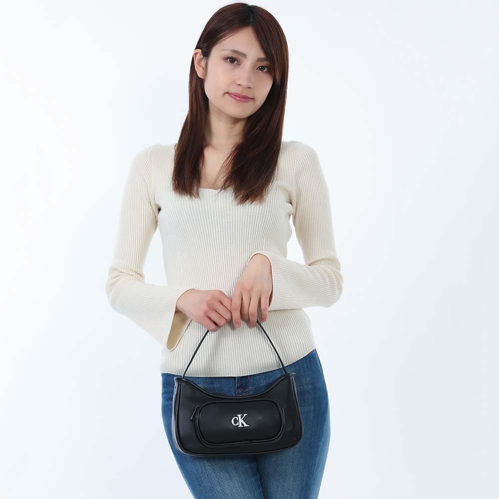 新品   CKIU0IU00696BEH ショルダーバッグ