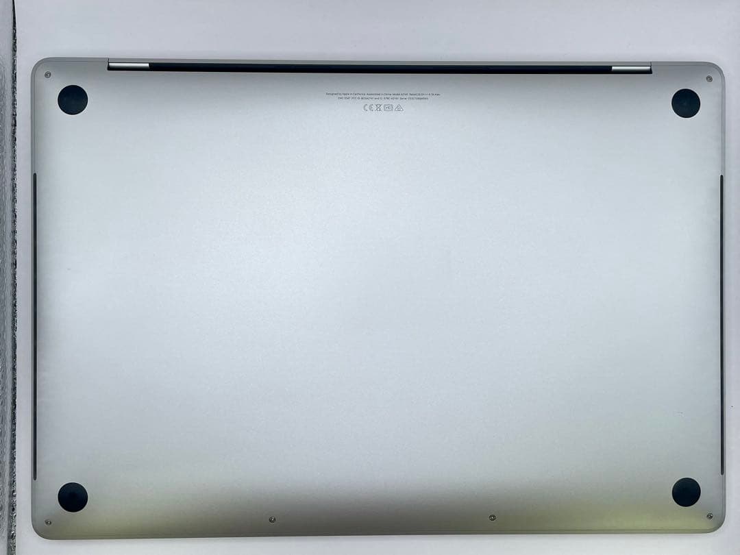 MacBook Pro 2019 i7 16インチ 16GB/512GB