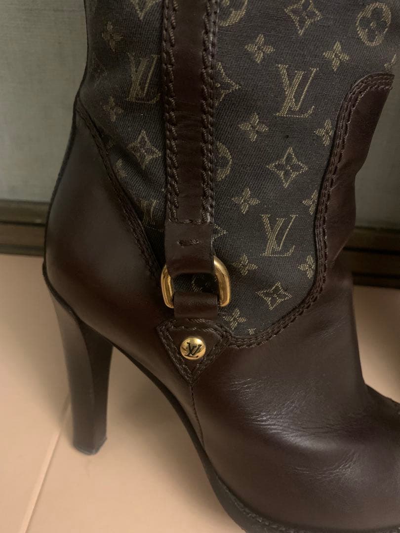 Louis Vuitton ルイヴィトン　ロングブーツ ブラウン