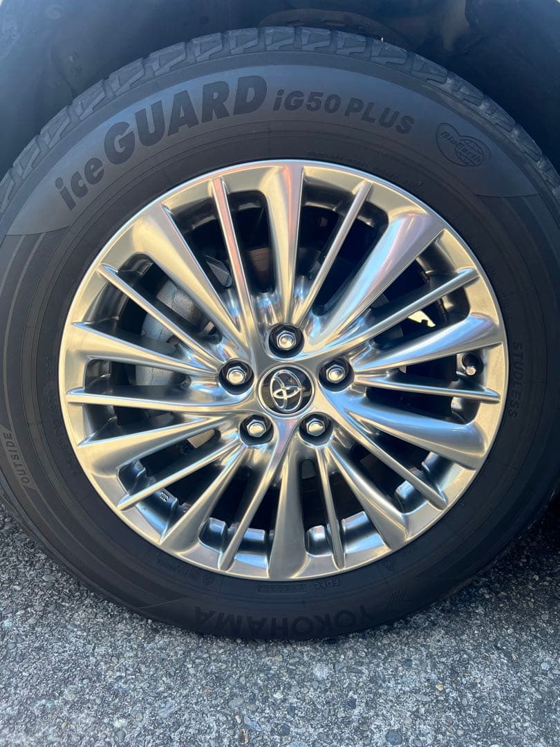 アルファード３０系後期17インチ ホイールセット　スタッドレス