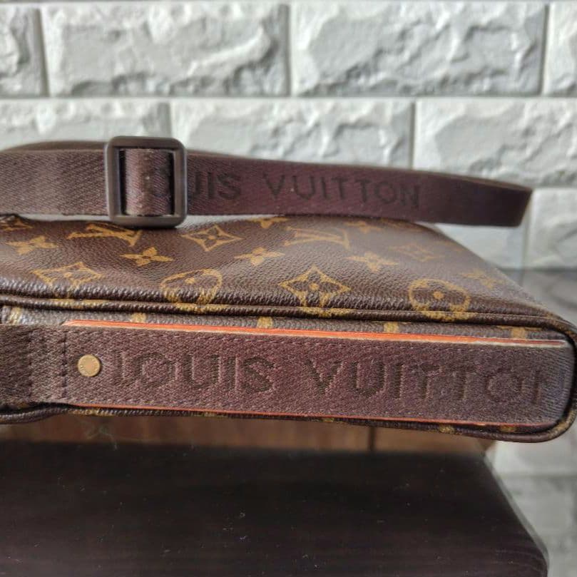 ルイヴィトン モノグラム トロターボブール ショルダーバッグ 難あり
