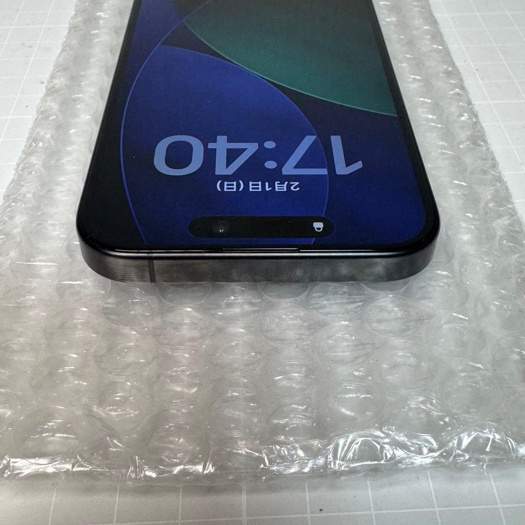 Apple iPhone 15 Pro SIMフリー ブラックチタニウム