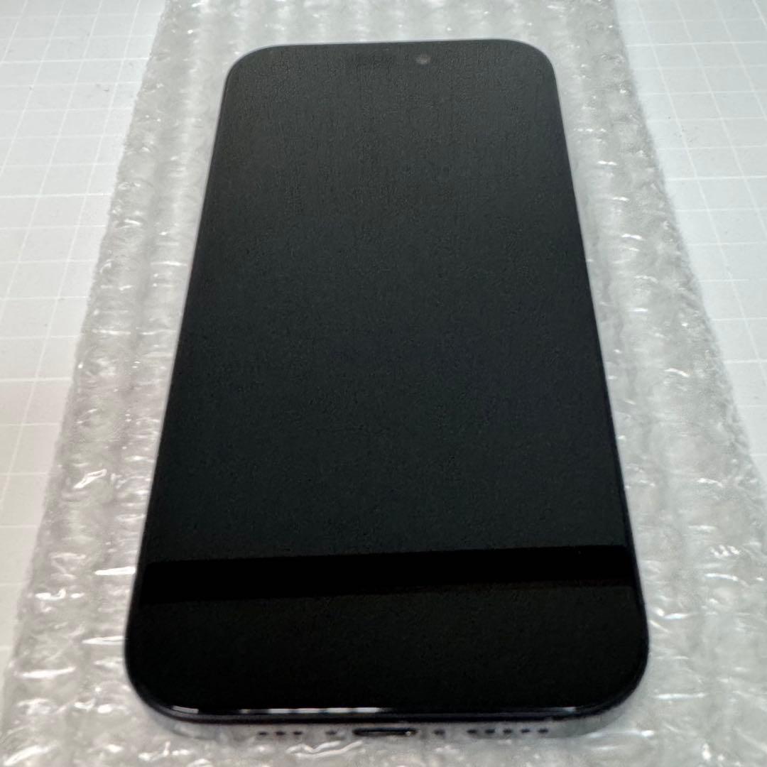 Apple iPhone 15 Pro SIMフリー ブラックチタニウム