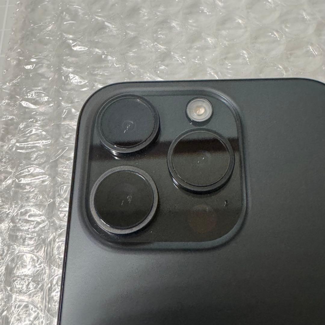 Apple iPhone 15 Pro SIMフリー ブラックチタニウム