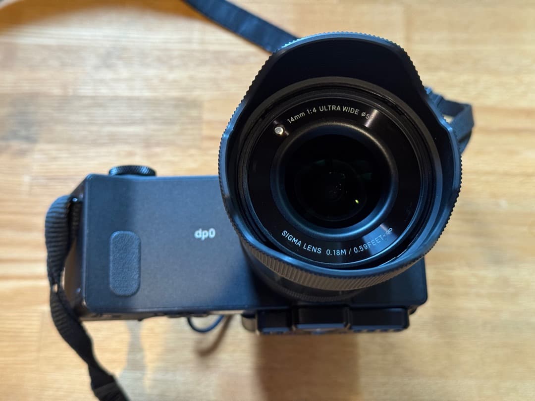 SIGMA dp0 Quattro LCDビューファインダーキット　美品　元箱付