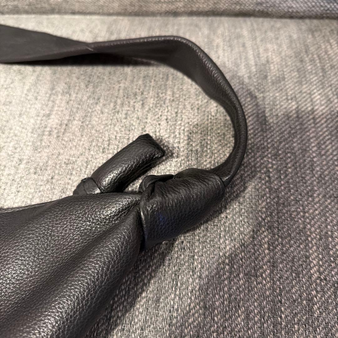 LEMAIRE CROISSANT BAG MEDIUM ブラック