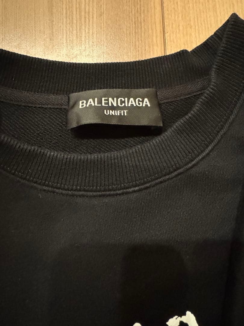 BALENCIAGA ブラックパーカー Lサイズ