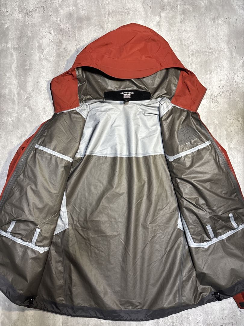 希少カラー　arc'teryx BATE SLジャケット tec ジャケット