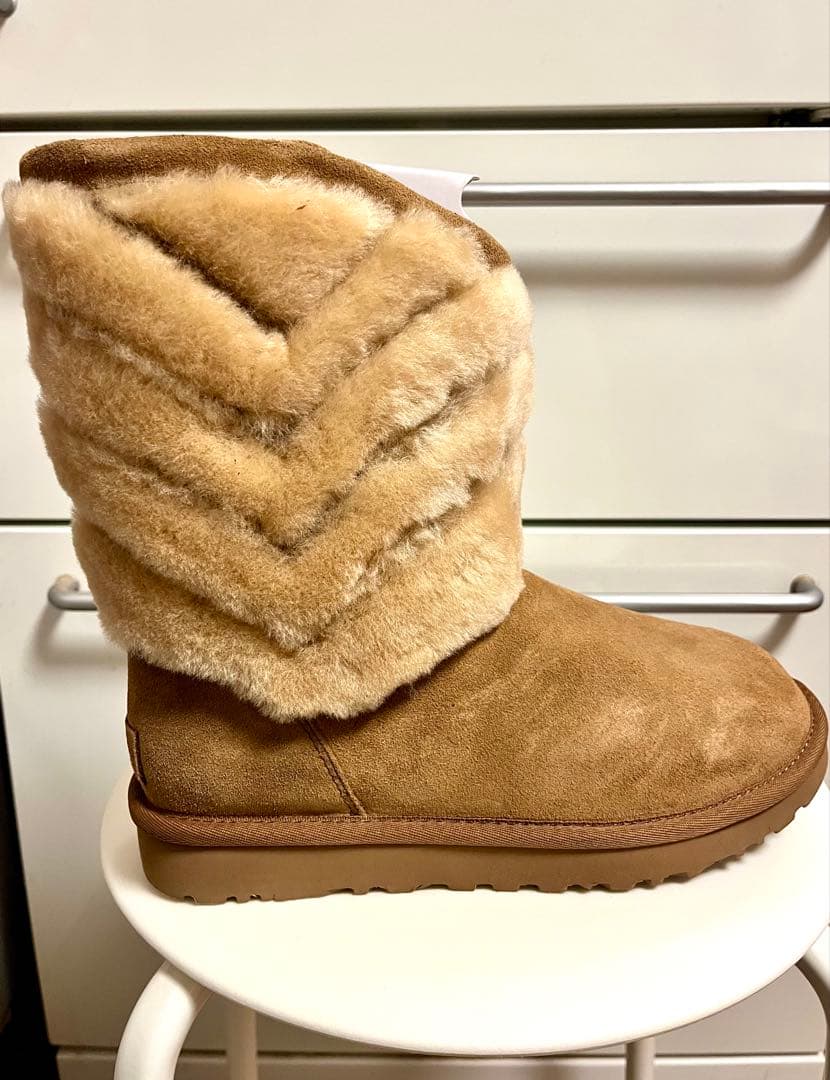 UGG ムートンブーツ ベージュ 24cm※未使用品