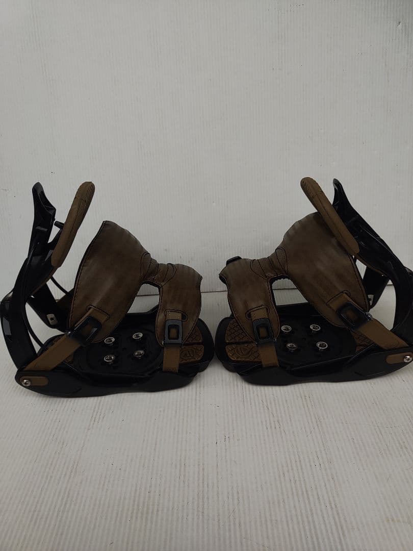 美品　FLOW スノーボード ビンディング 黒/茶　　希少