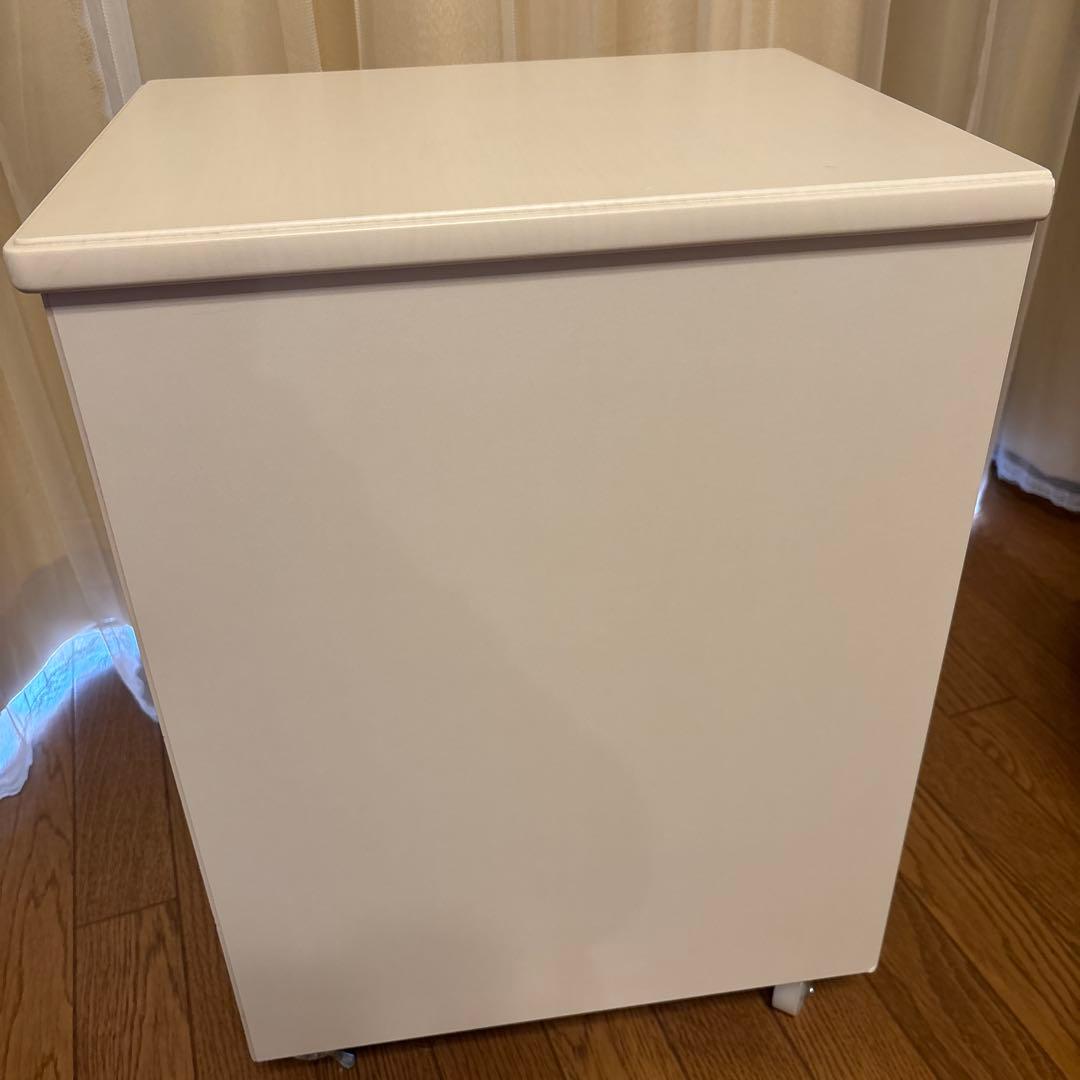 モモナチュラル　デスクワゴン　キャスター付き　ホワイト