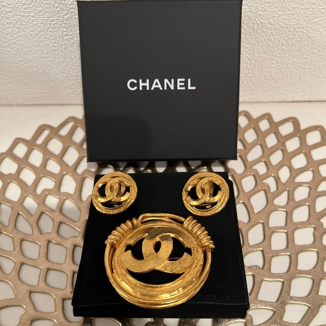CHANEL ゴールド ブローチ イヤリング セット
