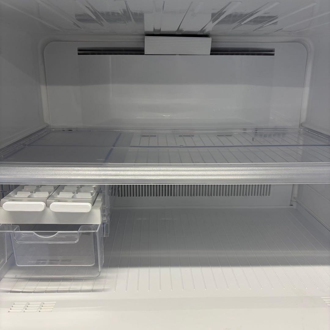 71　黒　冷蔵庫　SHARP　大型　500-600ℓ　右開き　安い　設置無料