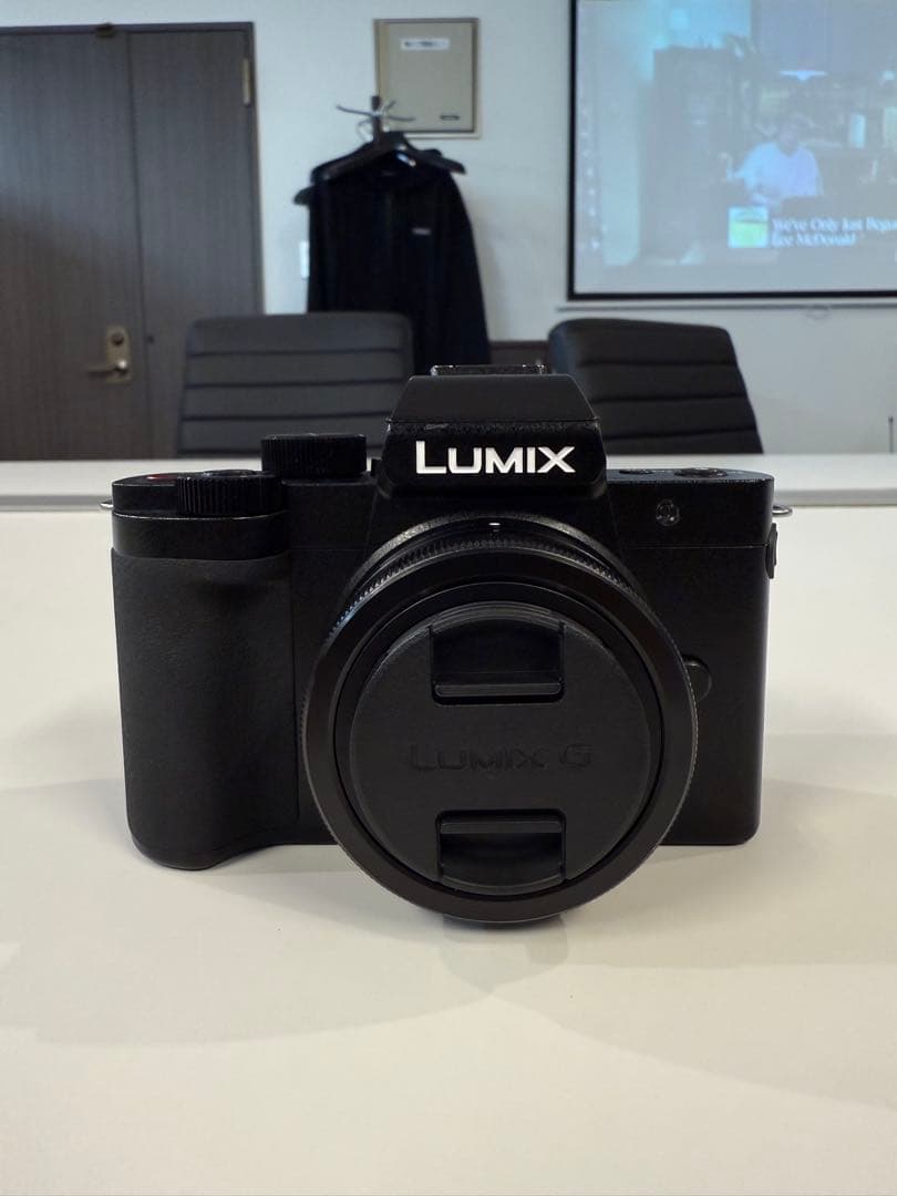 美品 ルミックス LUMIX DC-G100DK レンズ付き