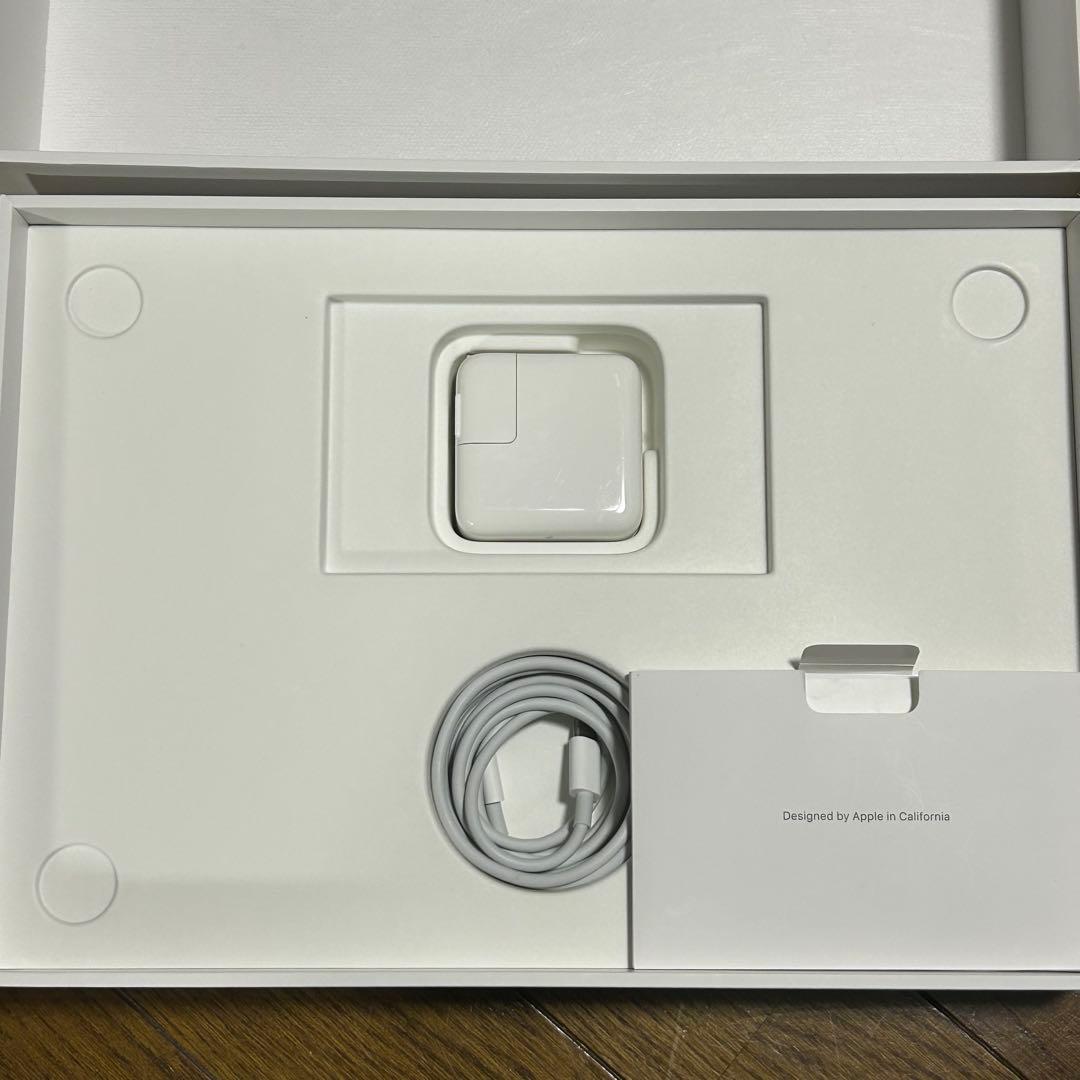 美品 MacBook Air M1 13インチ 8GB 256GB 付属品完備
