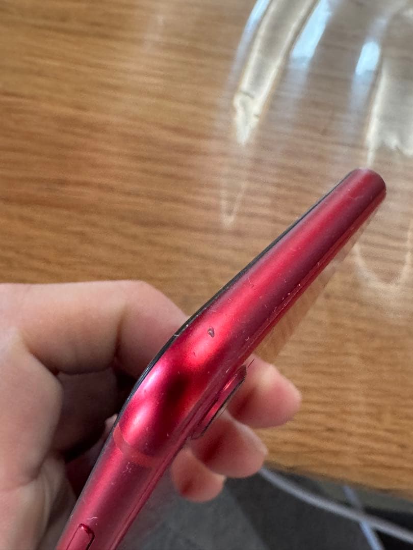 Apple iPhone SE (第2世代) PRODUCT(RED)