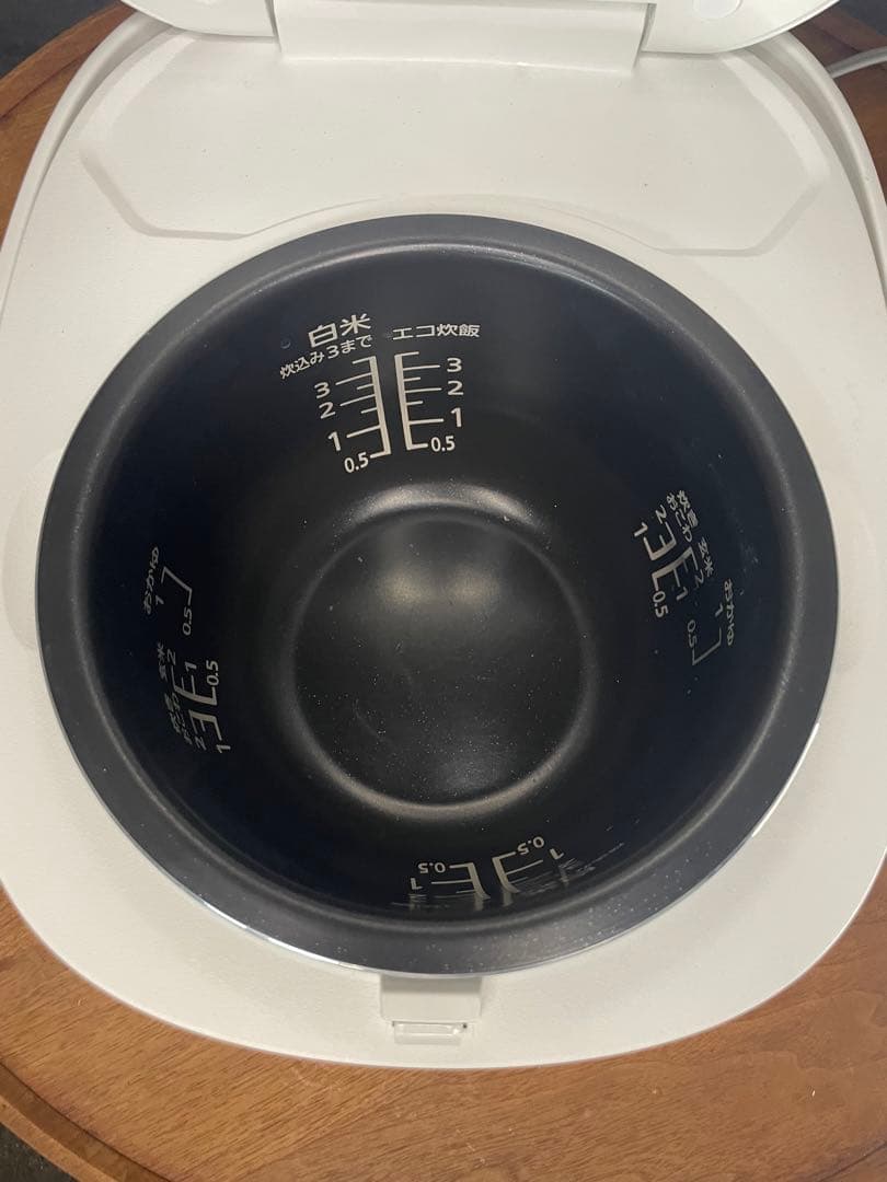 2025年製 Panasonic 炊飯器 SR-KT060