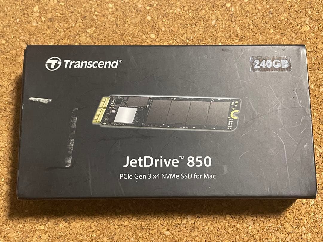 MacBook Air 2015 11インチ i5 8GB SSD240GB