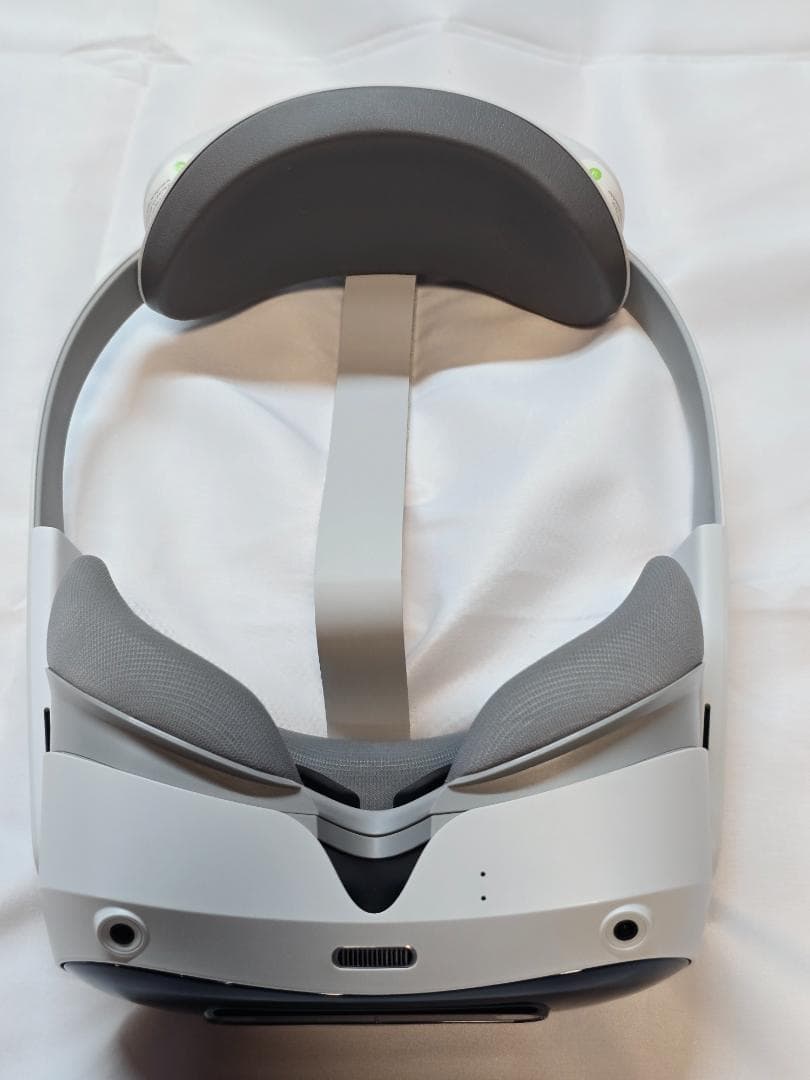 PICO 4 Ultra 保証付きフルセット（未開封トラッカー付）