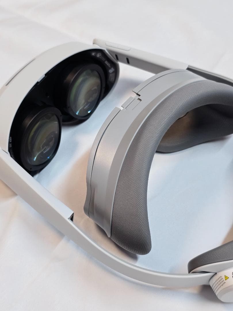 PICO 4 Ultra 保証付きフルセット（未開封トラッカー付）