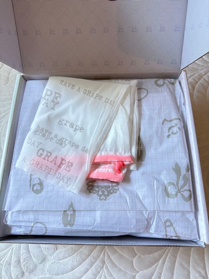 即日発送GRAPE Hotel Wings Platform Shoesホワイト