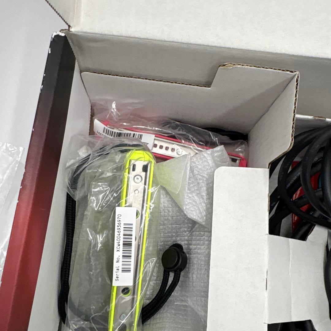 美品　【限定カラー】Nintendo Switch 本体