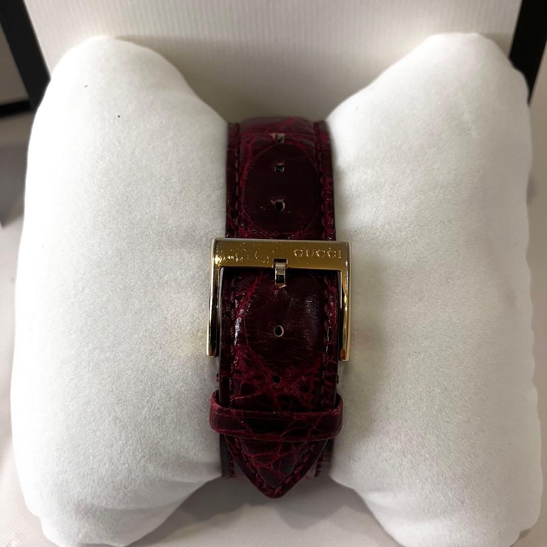 グッチ Gタイムレス 4キャットヘッド イエローゴールドPVD ピンク