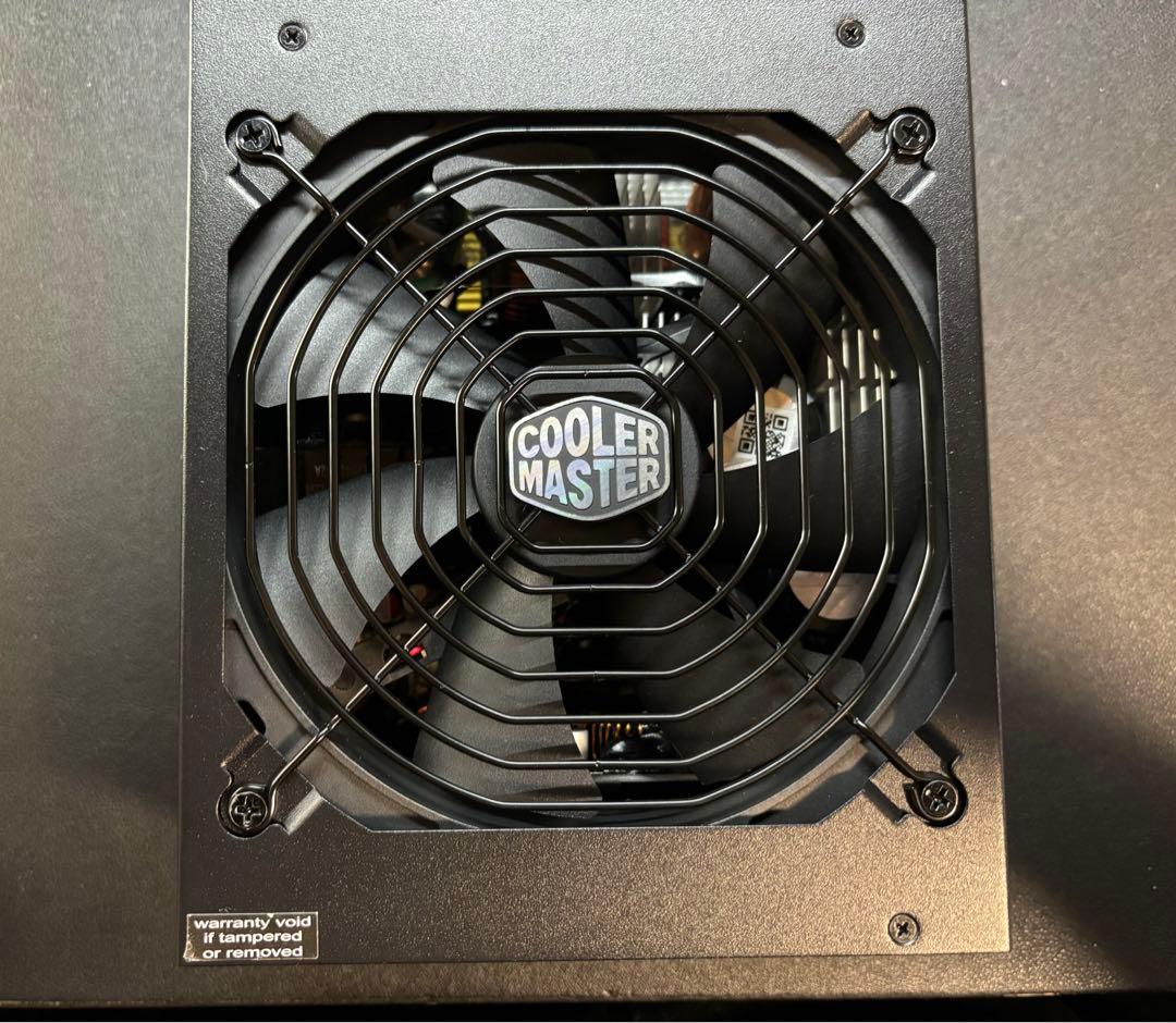 COOLER MASTER 1050W 80PLUS GOLD 電源ユニット