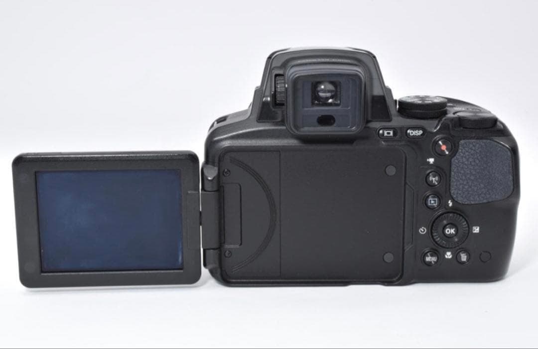 美品 Nikon COOLPIX P900 ブラック デジタルカメラ