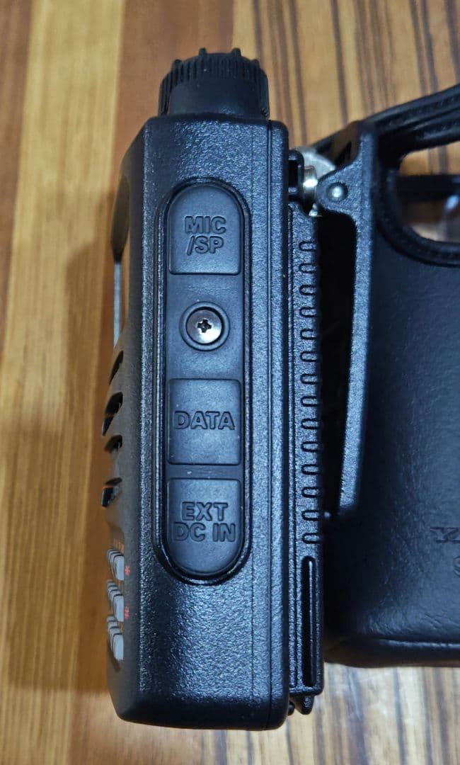 YAESU FT-70D SSM-17A 欠品有り　ジャンク品