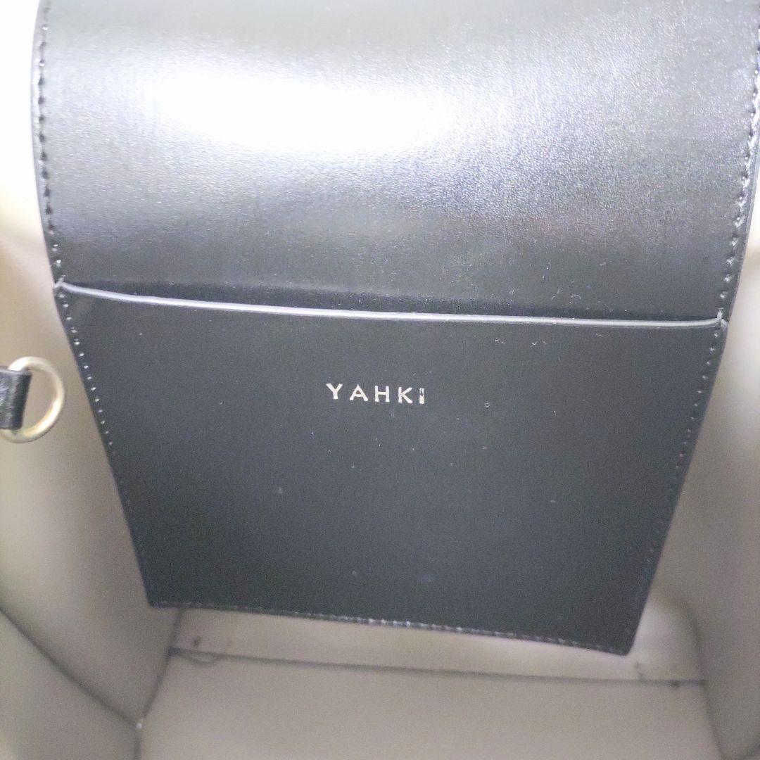 ヤーキ YAHKI レザー リュック バックパック ブラック A4収納可 美品