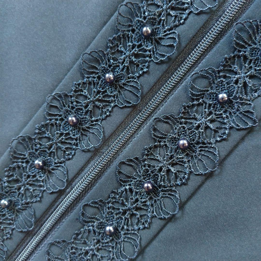 【新品】Super Beauty 紺色ワンピースコート　 レースリボン 40 Ｌ