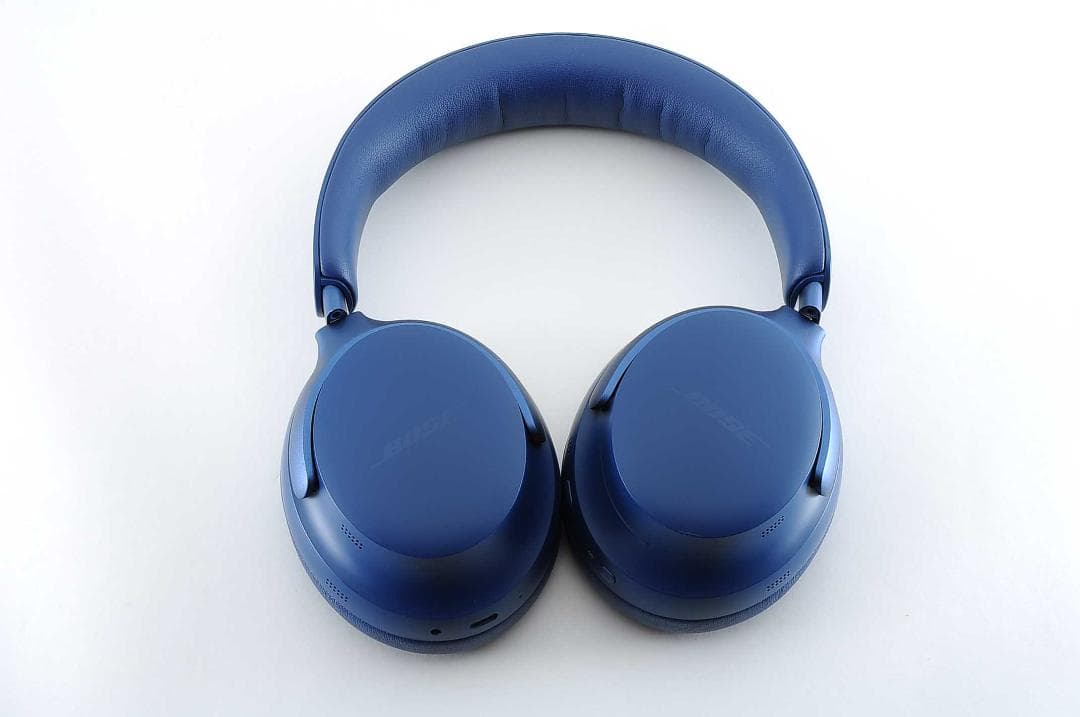 ★美品 Bose QuietComfort Ultra ヘッドホンルナブルー★