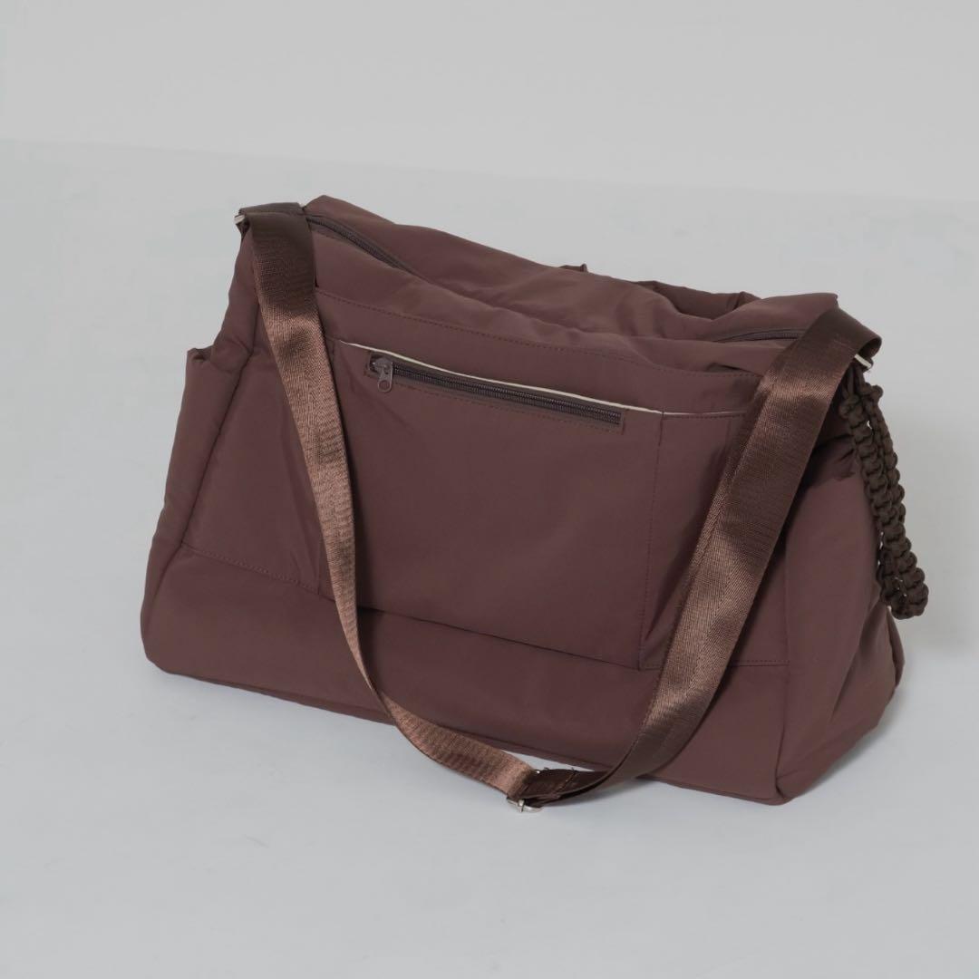 ジュメロ　パファーショルダーバッグ　ブラウン